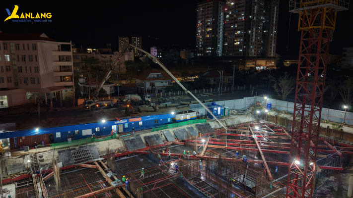 Technical control and surface treatment of Zone 2 were strictly performed according to standards immediately after the heavy rain.