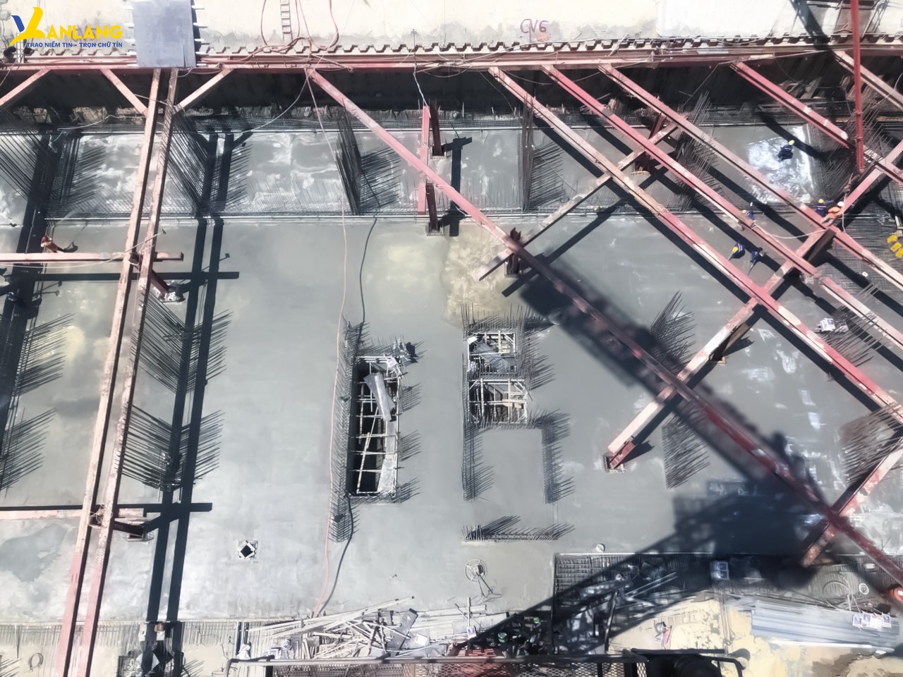 Each completed progress milestone serves as convincing evidence of Van Lang's construction prestige.